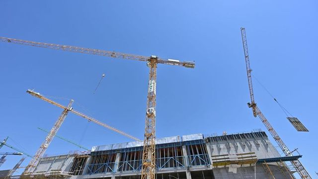 Se modifică regulile pentru cei care vor să își construiască o casă sau un garaj în mediul rural