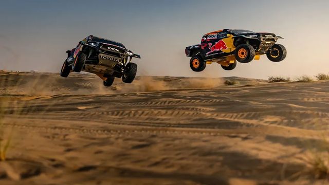 GR DKR Hilux Evo: el coche de Toyota para el Rally Dakar 2025