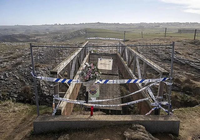 La policía local de Santander imputada en el 'caso de la pasarela' dice que el 112 tenía que haber avisado a los bomberos