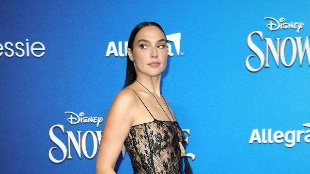 Gal Gadot, Rachel Zegler’s Snow White premieres in Los Angeles | Pics