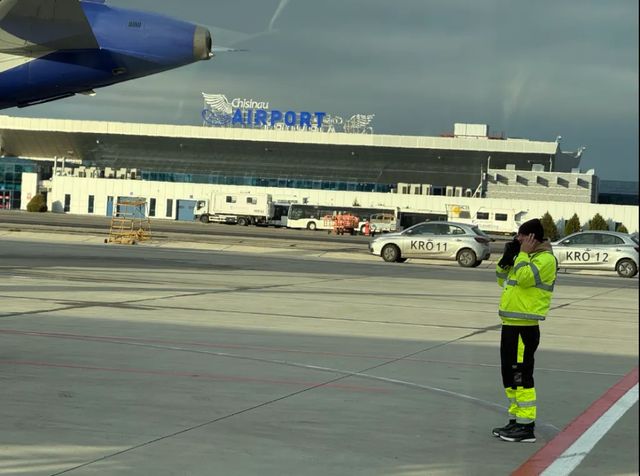 Alertă cu bombă la Aeroportul Chișinău: Serviciile speciale, la fața locului