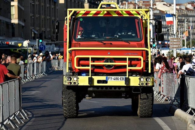 Un incendio en un edificio de Niza deja al menos siete muertos, uno de ellos un niño