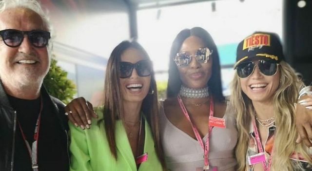 Briatore riunisce le sue ex, la foto con Elisabetta Gregoraci, Heidi Klum e Naomi Campbell è virale