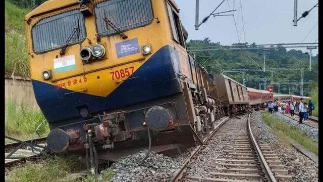 8 coaches of Agartala-Lokmanya Tilak Terminus Express derail in Assam