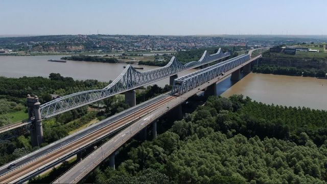 Au fost ridicate restricțiile de circulație pe Podul peste Dunăre de la Cernavodă