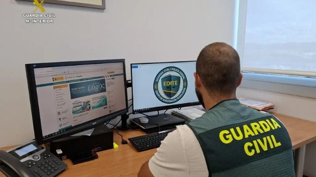 Investigados dos hombres por las fotos falsas por IA de desnudos de más de 20 mujeres en Pontevedra