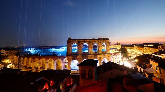 Závěrečný ceremoniál ve Veroně