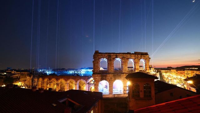 Milano-Cortina 2026: tutti gli artisti e i dettagli della cerimonia di chiusura